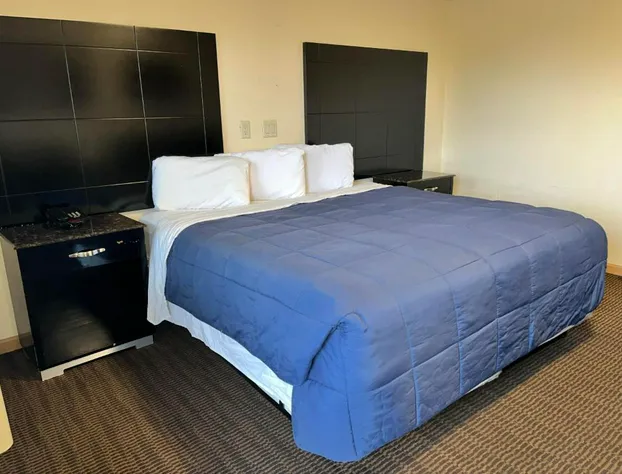 Circle Motel Lodge hotel detail image 4