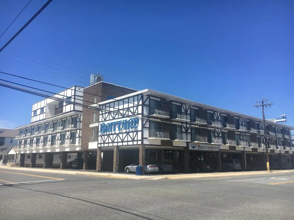 Brittany Motel hotel hero