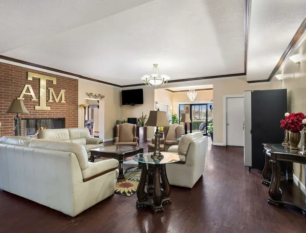 Knights Inn College Station hotel detail image 2