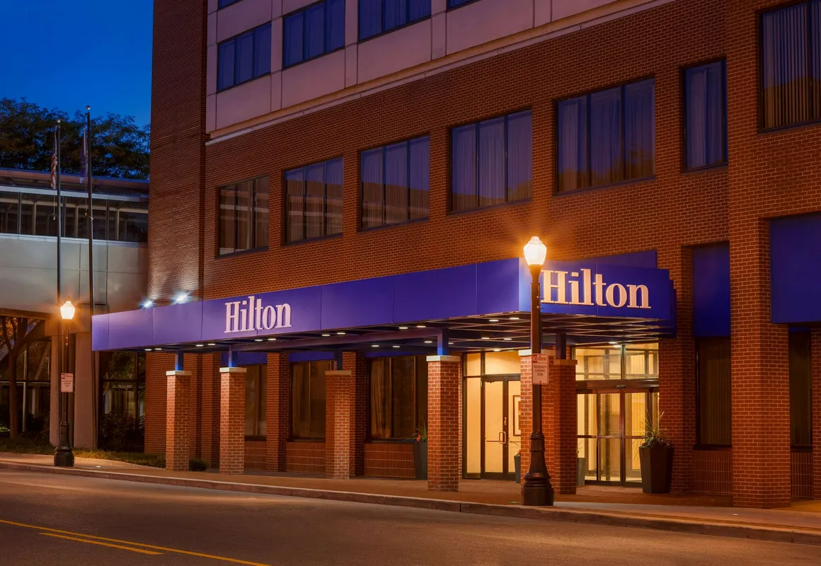 Hilton Fort Wayne at the Grand Wayne Convention Center hotel hero