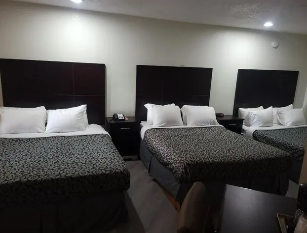 Econo Lodge hotel detail image 2