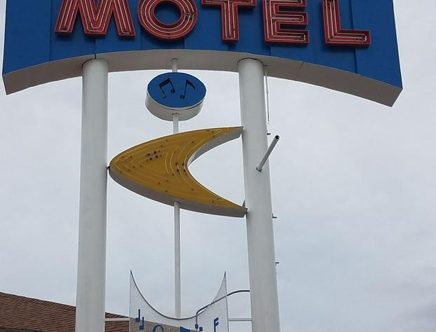Budget Host Raton hotel detail image 3