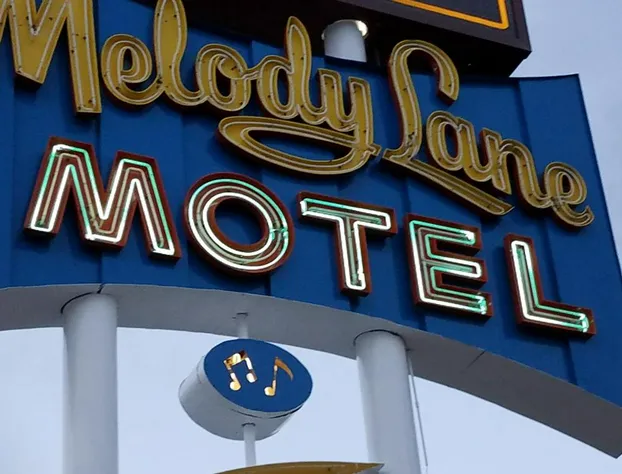 Budget Host Raton hotel detail image 1