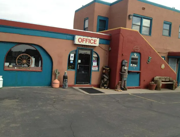 Western Inn Roswell hotel detail image 2