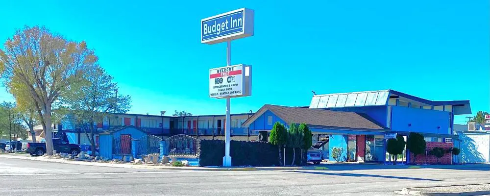 Budget Inn hotel hero