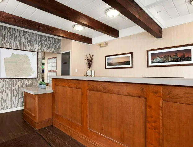 Travelodge by Wyndham San Francisco Bay hotel detail image 4