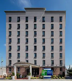 Holiday Inn Express Brooklyn hotel detail image 1