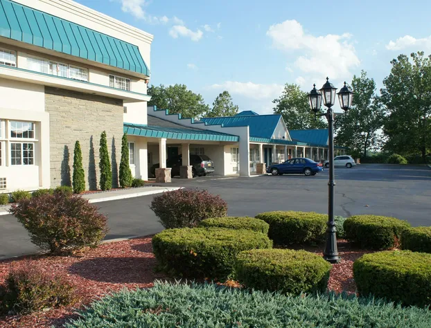 Red Carpet Albany Northern Blvd hotel detail image 2