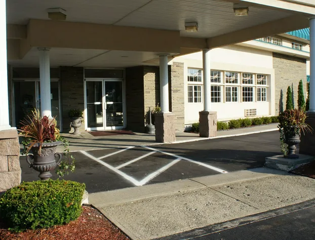 Red Carpet Albany Northern Blvd hotel detail image 3