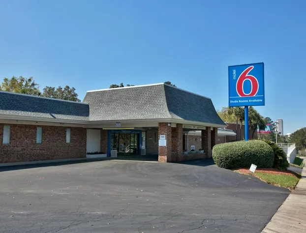 Motel 6 Tallahassee, FL - Downtown hotel detail image 4