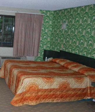 South Bay Motel hotel detail image 3