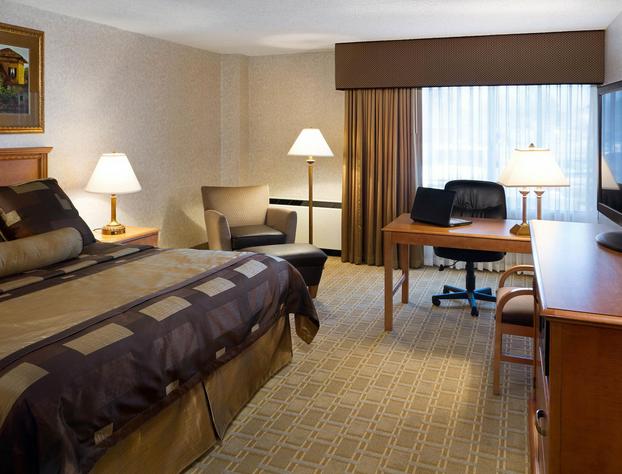 Bismarck Hotel and Conference Center hotel detail image 3