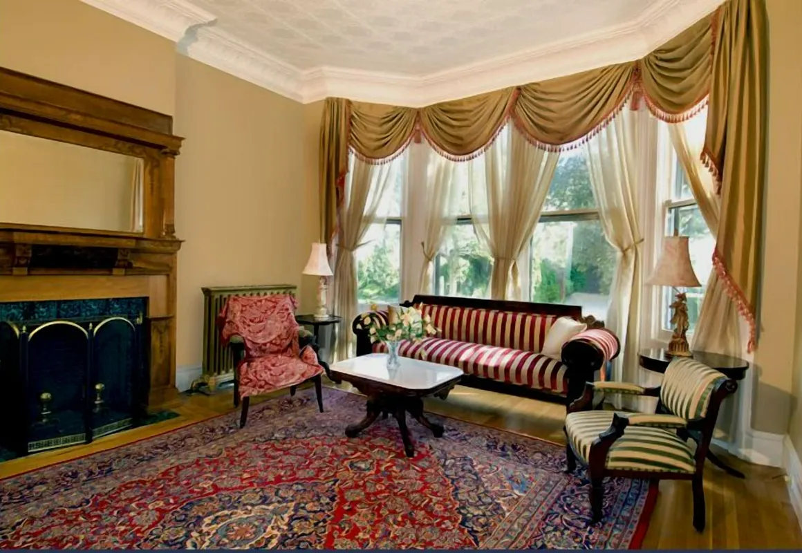 A Kingston Bed & Breakfast hotel hero