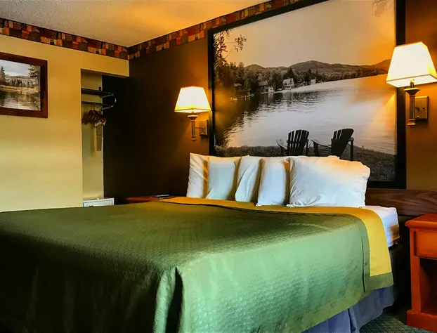 Super 8 by Wyndham Lake George/Downtown hotel detail image 4