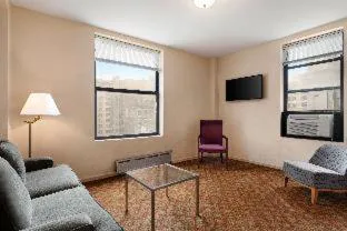 Night Hotel Broadway hotel detail image 4