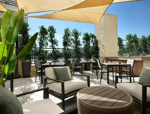 Burton House, Beverly Hills, A Tribute Portfolio Hotel hotel detail image 2