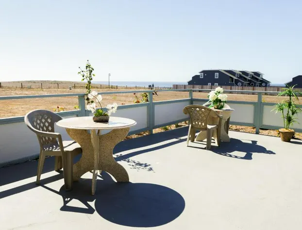 Sea Breeze Inn hotel detail image 1