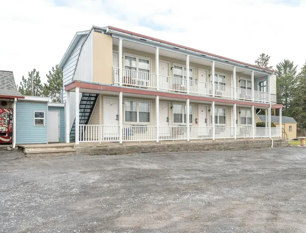 OYO Hotel Starlite Seneca Falls hotel detail image 2