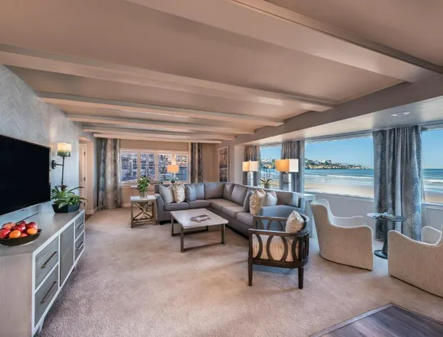 La Jolla Beach and Tennis Club hotel detail image 3