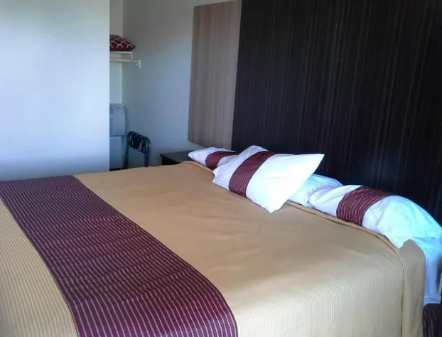 Budget Inn hotel detail image 4