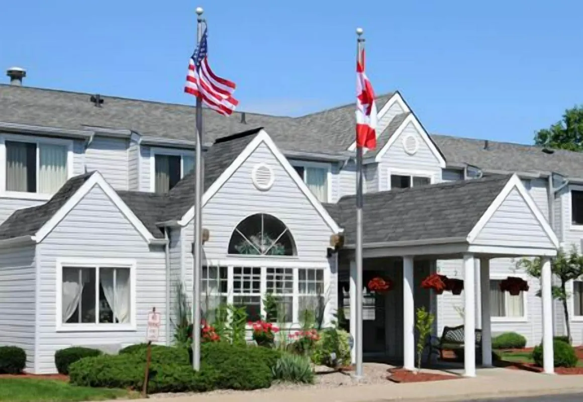 CenterWay Hotel Tonawanda hotel hero