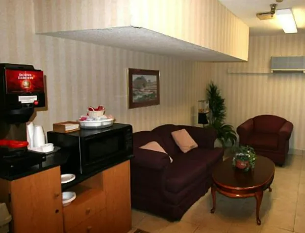 CenterWay Hotel Tonawanda hotel detail image 4