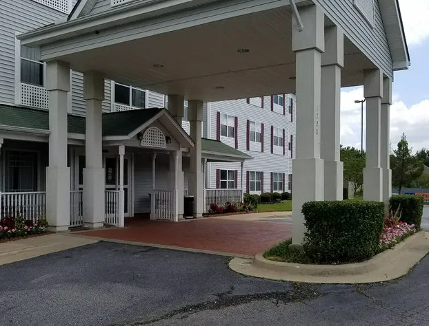 Country Inn & Suites by Radisson, Columbus, GA hotel detail image 2