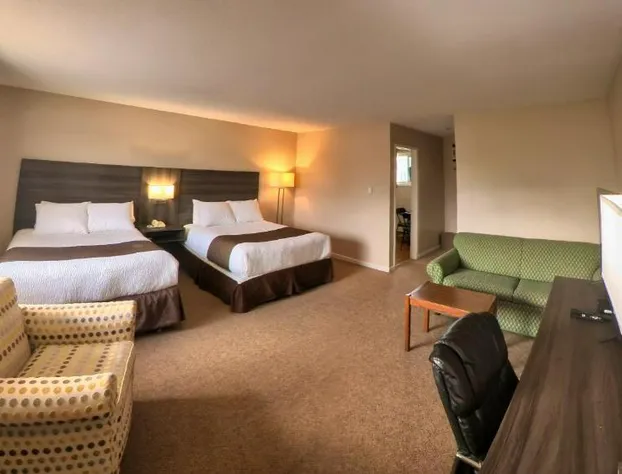 Maple Leaf Inn & Suites hotel detail image 2