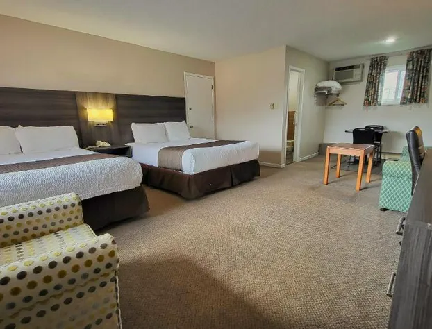 Maple Leaf Inn & Suites hotel detail image 4