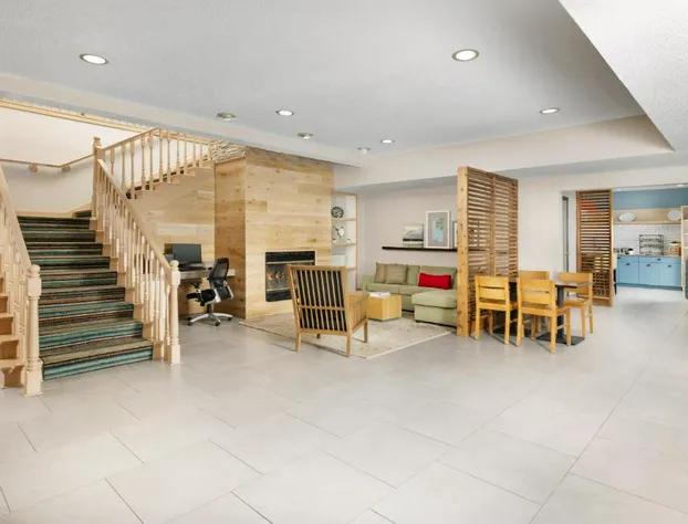 Country Inn & Suites by Radisson, Springfield, OH hotel detail image 3