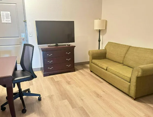 Country Inn & Suites by Radisson, Concord (Kannapolis), NC hotel detail image 2