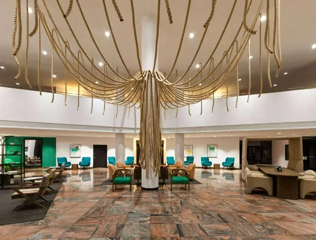 Wyndham Garden Norfolk Downtown hotel detail image 1