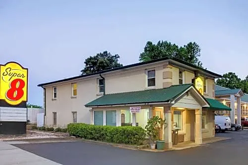 Super 8 by Wyndham Charlotte Downtown Area hotel hero