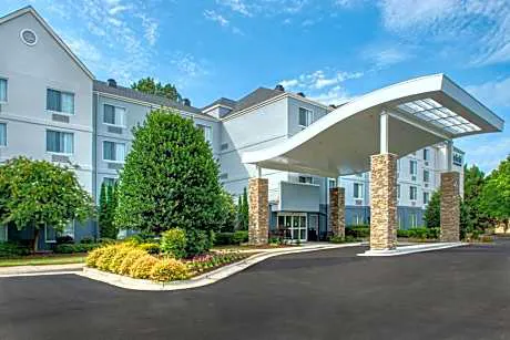 Fairfield Inn By Marriott Raleigh Crabtree hotel hero