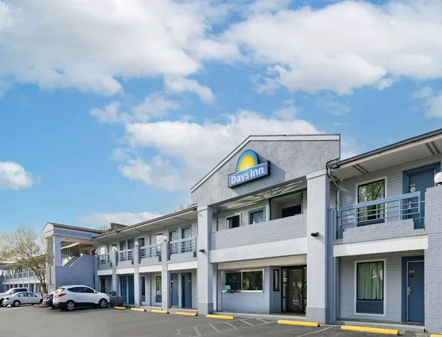 Days Inn by Wyndham Raleigh Glenwood-Crabtree hotel detail image 3