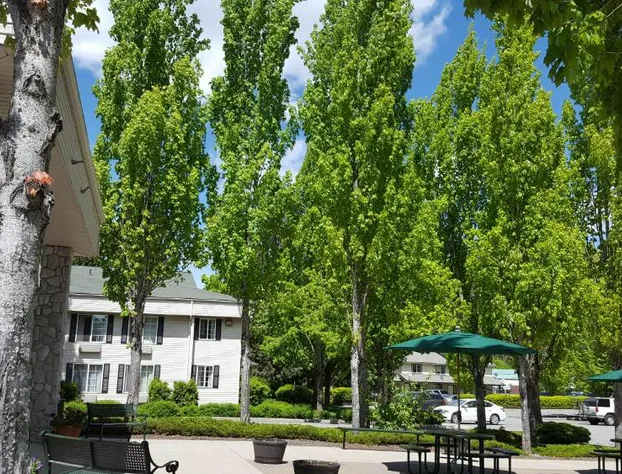 Baymont by Wyndham Coeur D Alene hotel detail image 2