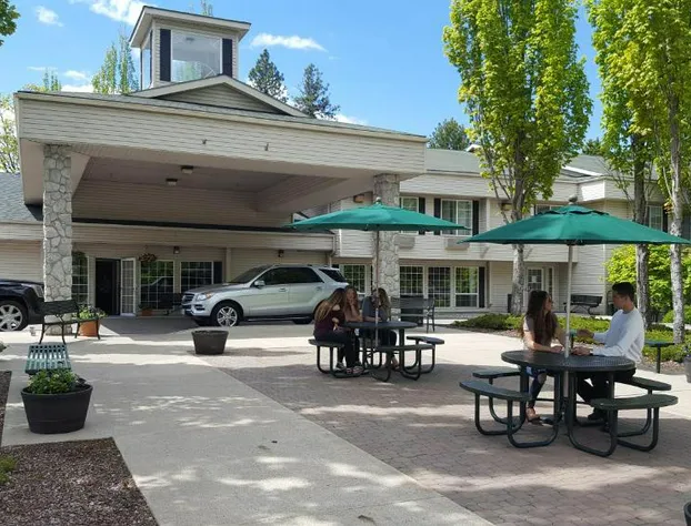 Baymont by Wyndham Coeur D Alene hotel detail image 1