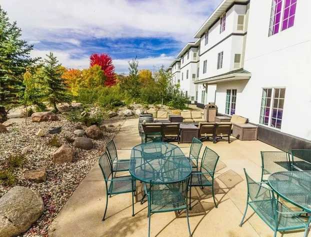 River Hills Hotel hotel detail image 3