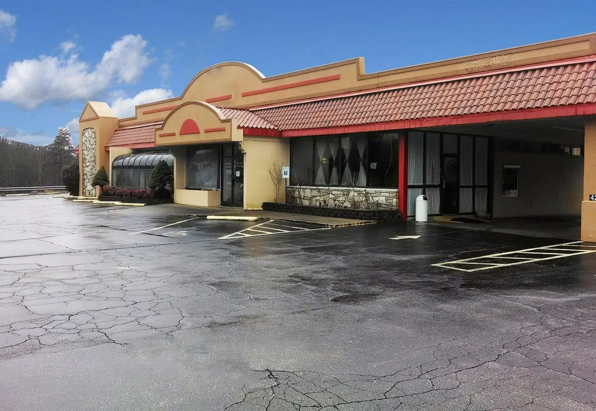 Americas Best Value Inn Marion, NC hotel hero