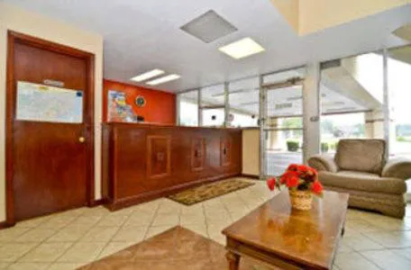 Americas Best Value Inn Smithfield hotel detail image 3