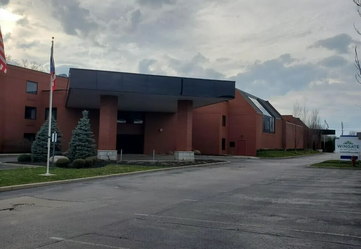 Wingate by Wyndham Mentor OH hotel hero