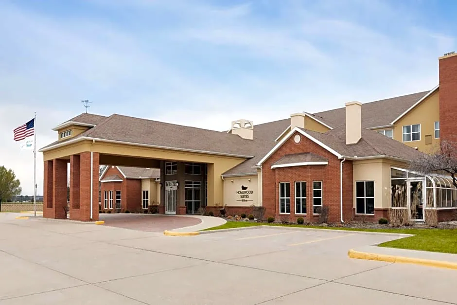 Homewood Suites Toledo Maumee hotel hero