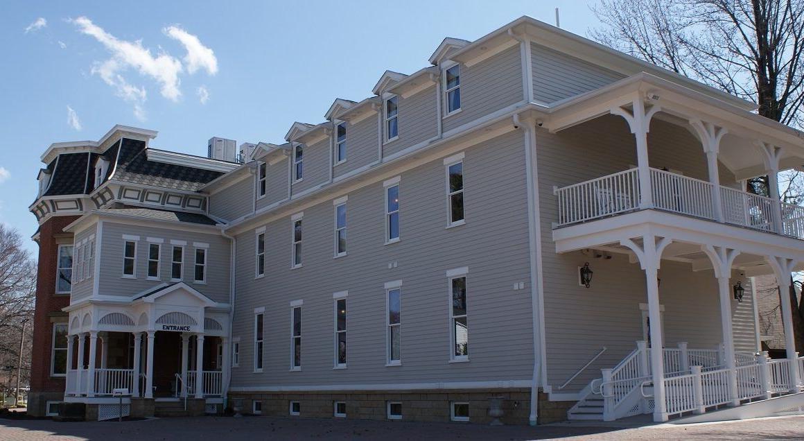 Steele Mansion hotel hero