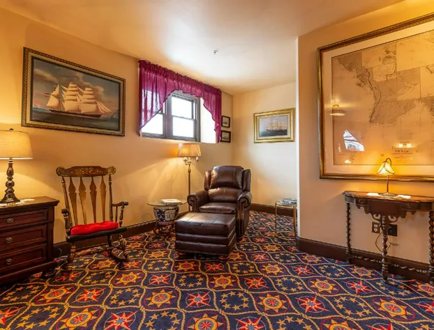 Steele Mansion hotel detail image 3