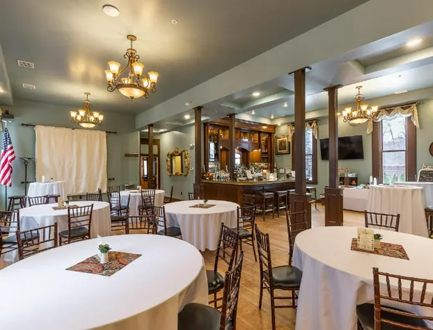 Steele Mansion hotel detail image 4