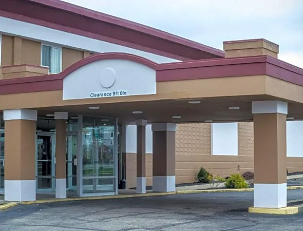 Red Roof Inn & Suites Piqua - I-75 hotel detail image 3