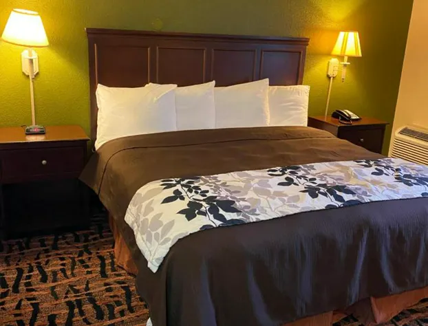 Executive inn hotel detail image 4