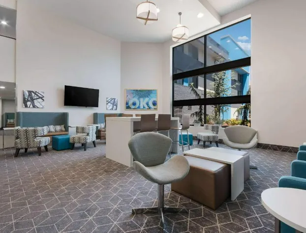 Clarion Pointe OKC Airport hotel detail image 3