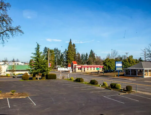 Guest House Inn Junction City hotel detail image 2