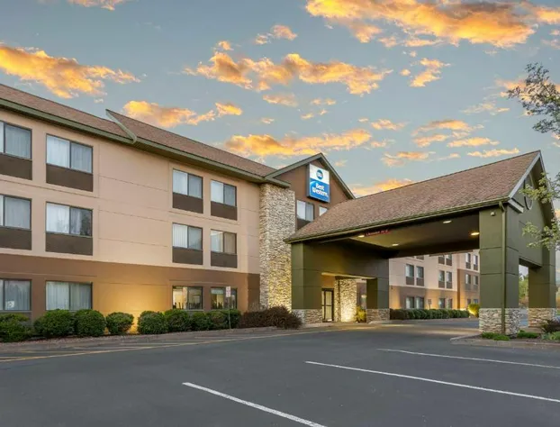 Best Western Inn At Blakeslee-pocono hotel detail image 1